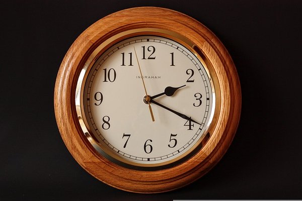 Horloge murale : style, qualité et design pour votre décoration