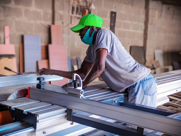 Menuiserie à annonay : fenêtres sur mesure pour votre maison